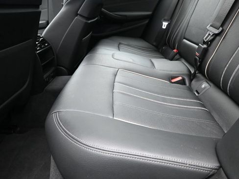 Used 2018 BMW 540i w/ M Sport Package RWD image 16