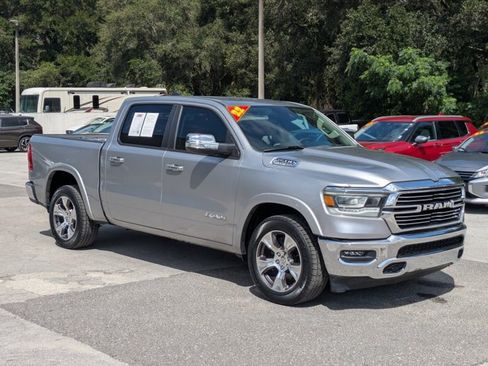 Used 2022 RAM 1500 Laramie RWD image 2