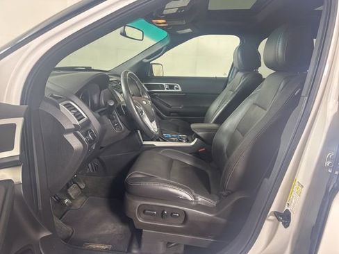 Used 2014 Ford Explorer Sport w/ Equipment Group 401A image 11