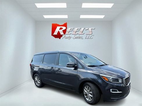 Used 2019 Kia Sedona EX FWD image 4