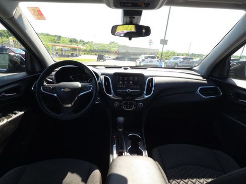 Used 2024 Chevrolet Equinox LT FWD image 29