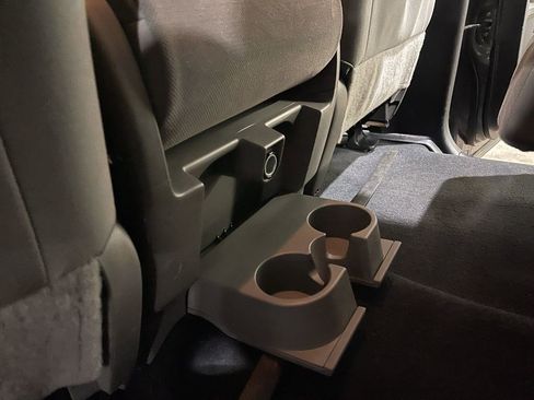 Used 2012 Toyota Tundra 4x4 Double Cab w/ Tow Pkg image 20