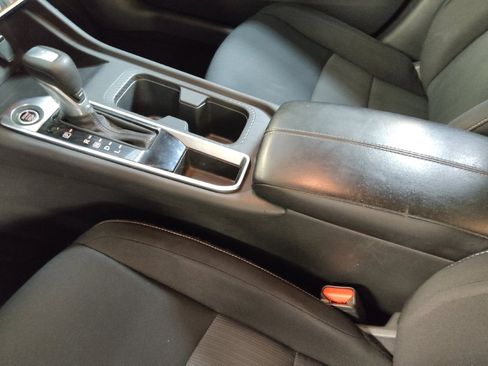 Used 2021 Nissan Sentra SV FWD image 26