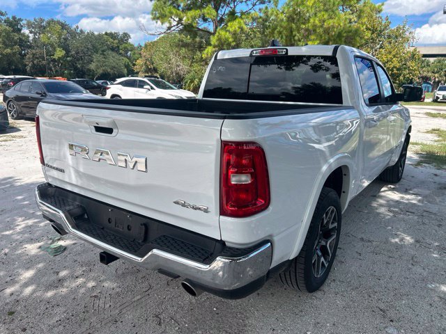 Used 2026 RAM 1500 Laramie AWD/4WD image 4