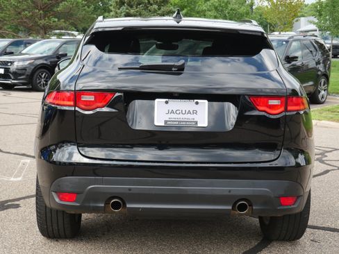 Used 2019 Jaguar F-PACE Prestige AWD/4WD image 4