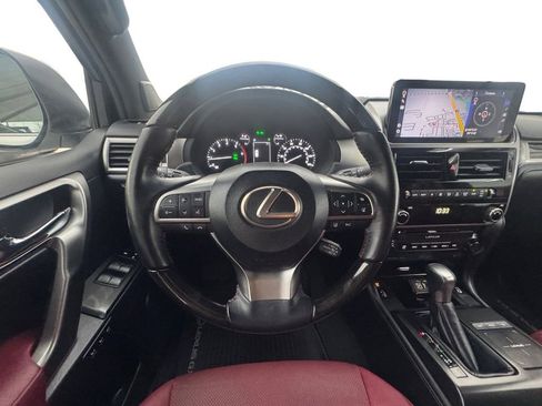 Used 2023 Lexus GX 460 Premium image 14
