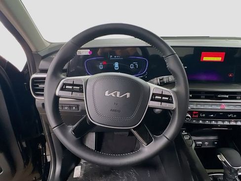 New 2025 Kia Telluride S image 11