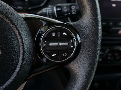 Used 2023 Kia Soul S FWD image 25
