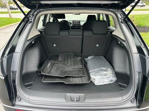 Used 2024 Honda HR-V LX image 37