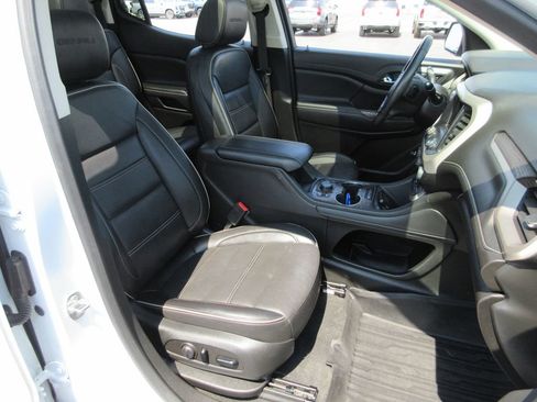 Certified 2023 GMC Acadia Denali AWD/4WD image 25