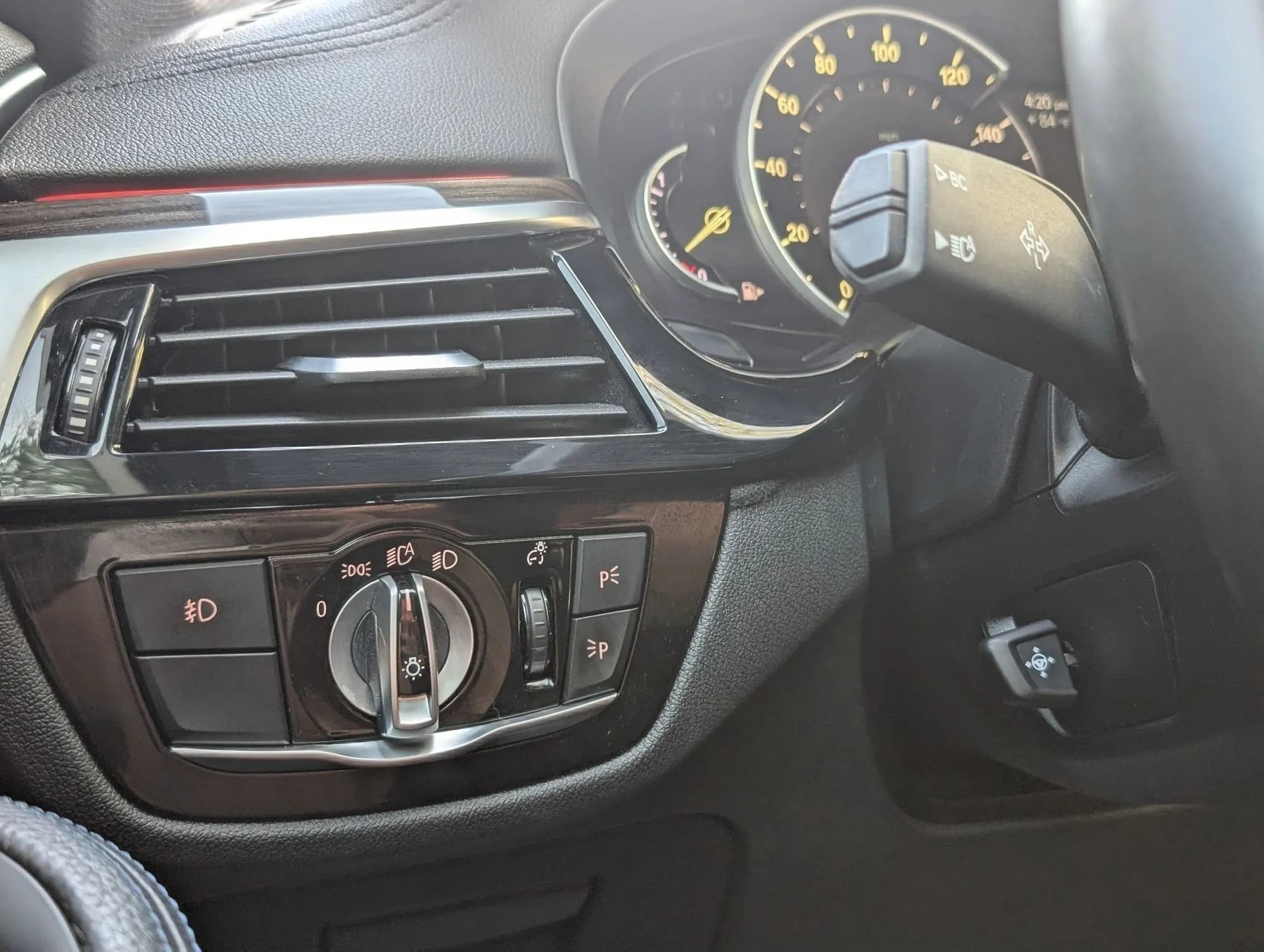 Used 2017 BMW 540i RWD image 32