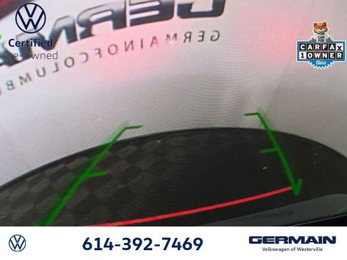 Certified 2025 Volkswagen Jetta SE w/ Sunroof Package FWD image 30