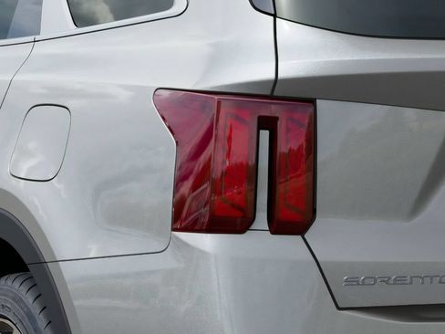 New 2026 Kia Sorento EX AWD/4WD image 11