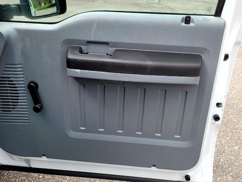 Used 2013 Ford F350 XL image 12