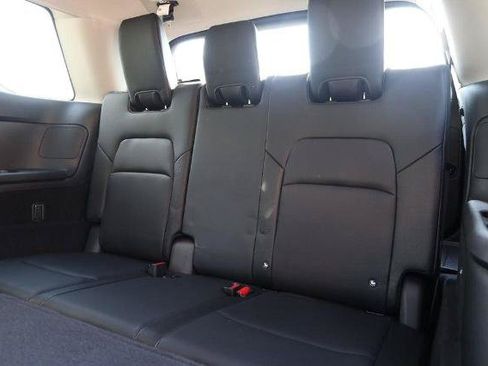 Used 2022 Nissan Pathfinder SL w/ Cargo Package AWD/4WD image 28