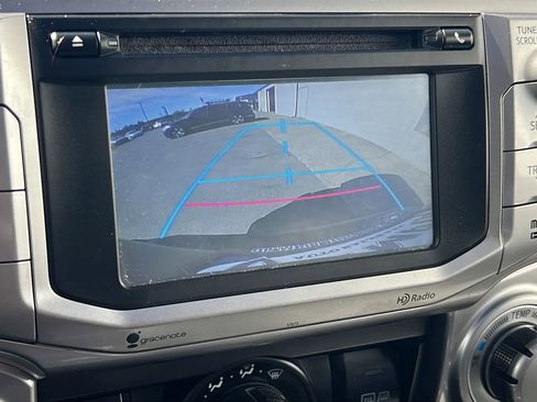 Used 2015 Toyota 4Runner SR5 Premium AWD/4WD image 27