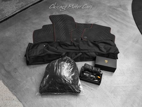 Used 2024 Lamborghini Urus S image 63