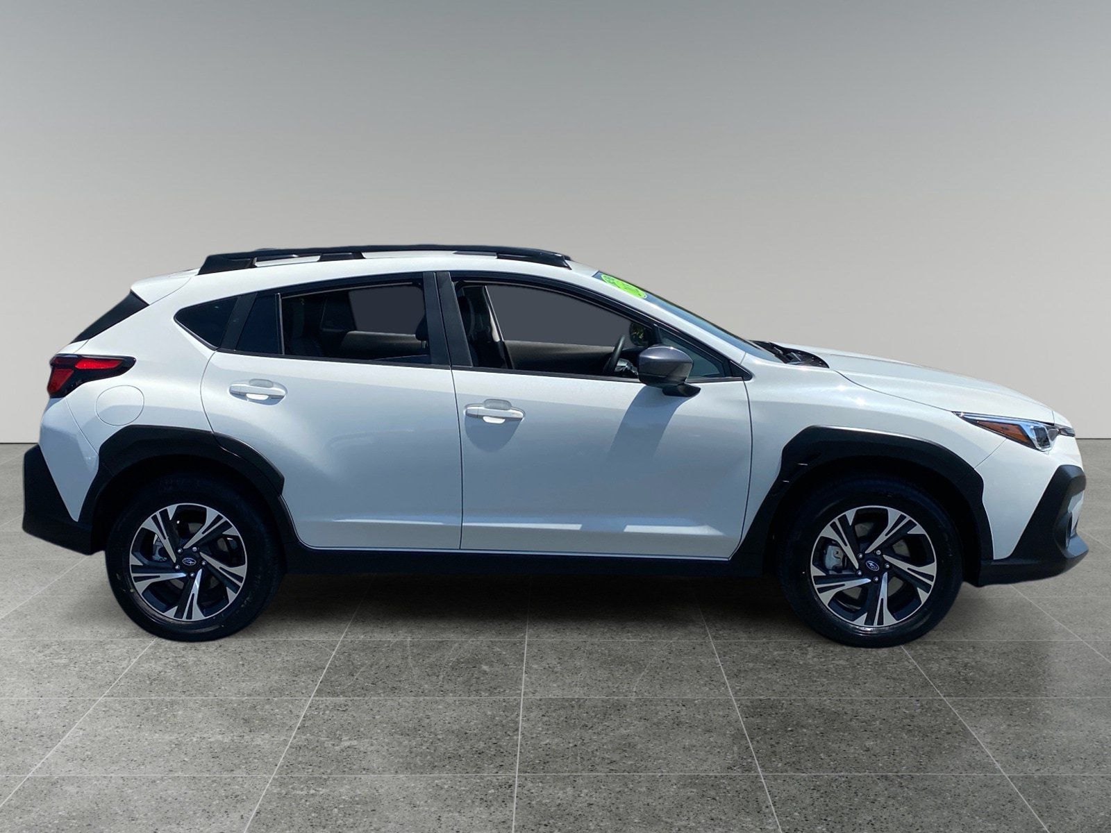 Used 2025 Subaru Crosstrek 2.5i Premium AWD/4WD image 6