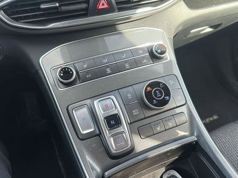 Used 2022 Hyundai Santa Fe SEL image 19
