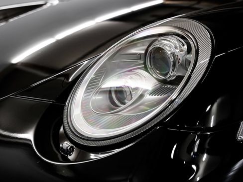 Used 2010 Porsche 911 GT3 RWD image 28
