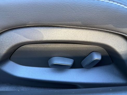 New 2026 Chevrolet Corvette Stingray Coupe w/ Battery Protection Package image 13