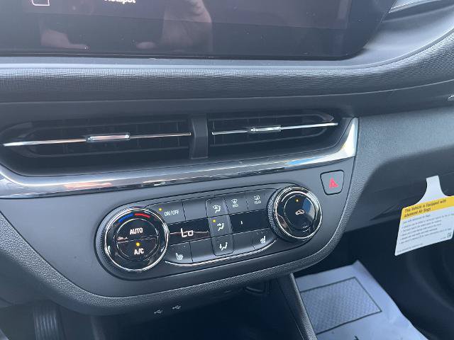 New 2026 Buick Envista Preferred w/ Convenience I Package FWD image 9