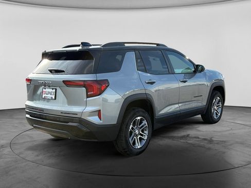 Used 2026 GMC Terrain Elevation w/ Elevation Premium Package AWD/4WD image 9