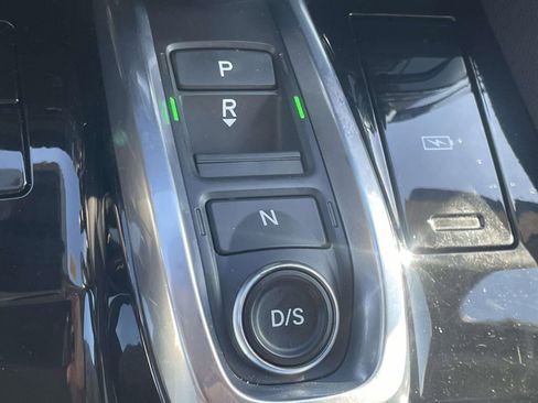 Used 2022 Acura MDX FWD image 14