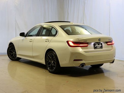 Certified 2025 BMW 330i xDrive Sedan image 9