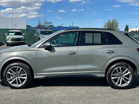 Used 2023 Audi Q3 2.0T Premium Plus w/ Premium Plus Package AWD/4WD image 8