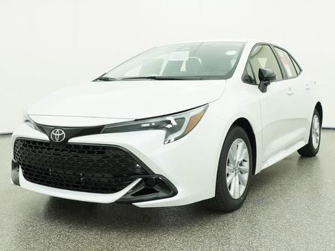 New 2026 Toyota Corolla SE FWD image 32
