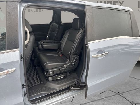 Used 2023 Honda Odyssey Touring image 28