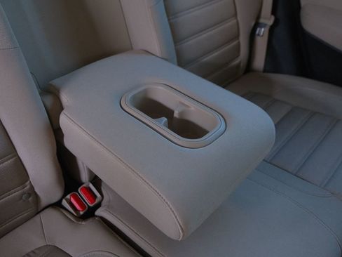 Used 2018 Honda CR-V EX image 34