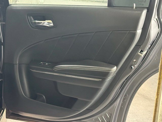 Used 2016 Dodge Charger SRT Hellcat RWD image 30