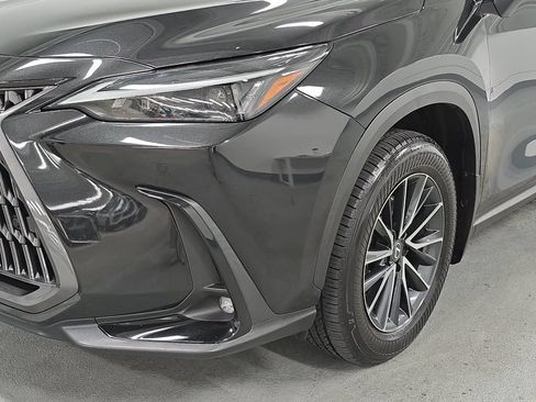 Used 2024 Lexus NX 250 FWD image 11