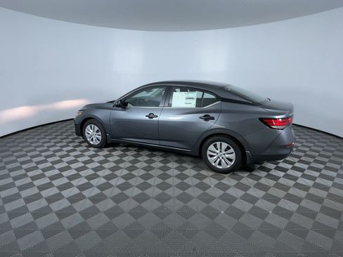 Certified 2025 Nissan Sentra S FWD image 6