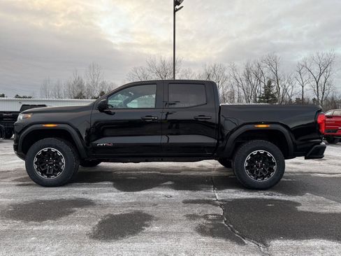 New 2026 GMC Canyon AT4 image 8