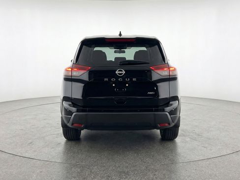 Used 2025 Nissan Rogue SV AWD/4WD image 7