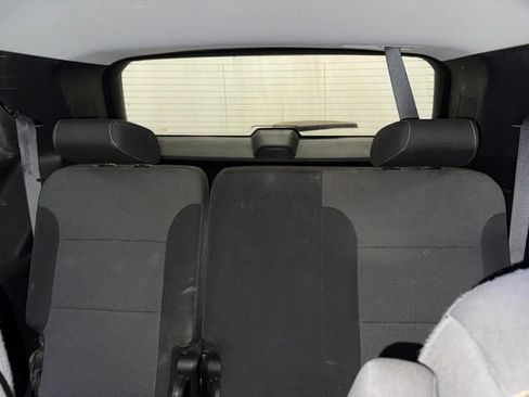 Used 2018 Chevrolet Traverse LT AWD/4WD image 18