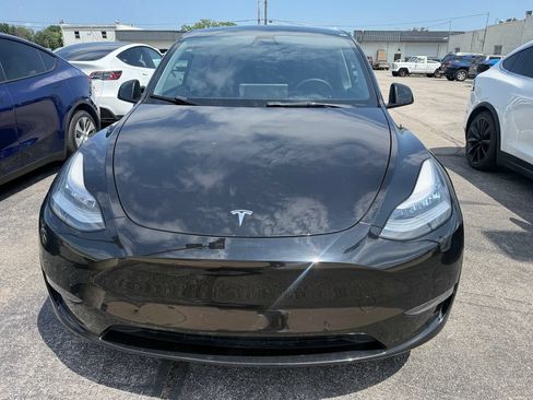 Used 2021 Tesla Model Y 2WD image 22