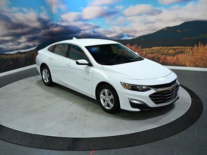 Used 2024 Chevrolet Malibu LT