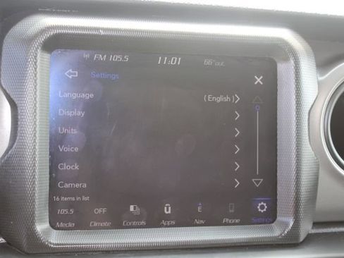 Used 2022 Jeep Wrangler Unlimited Sport AWD/4WD image 33