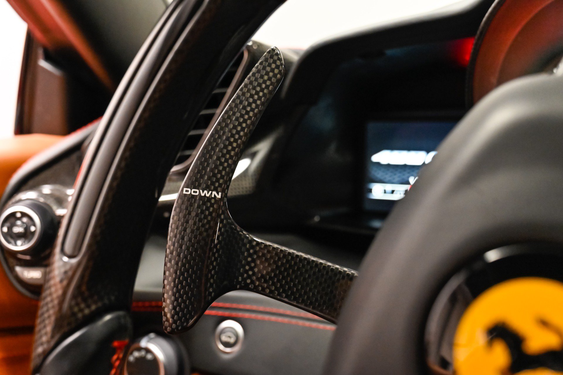 Used 2018 Ferrari 488 GTB RWD image 44