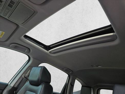 Used 2020 Honda CR-V EX-L image 10