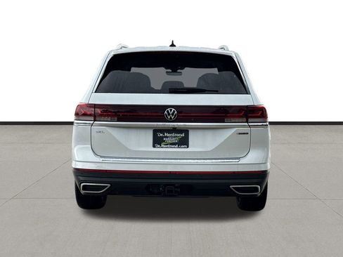 New 2026 Volkswagen Atlas SEL image 6