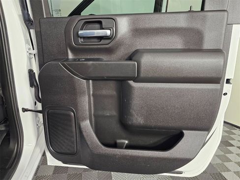 Used 2023 Chevrolet Silverado 3500 LT w/ Convenience Package image 33