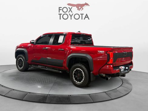 Used 2026 Toyota Tacoma TRD Off-Road AWD/4WD image 4