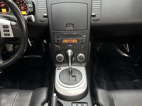 Used 2008 Nissan 350Z Grand Touring image 24