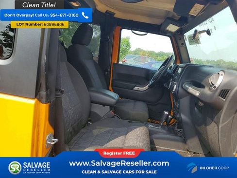 Used 2012 Jeep Wrangler Sahara AWD/4WD image 13