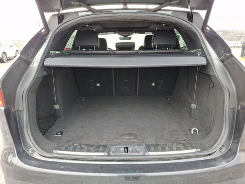 Used 2020 Jaguar F-PACE R-Sport image 30